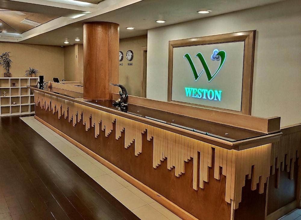 Weston Suites Hotel Santo Domingo Bagian luar foto